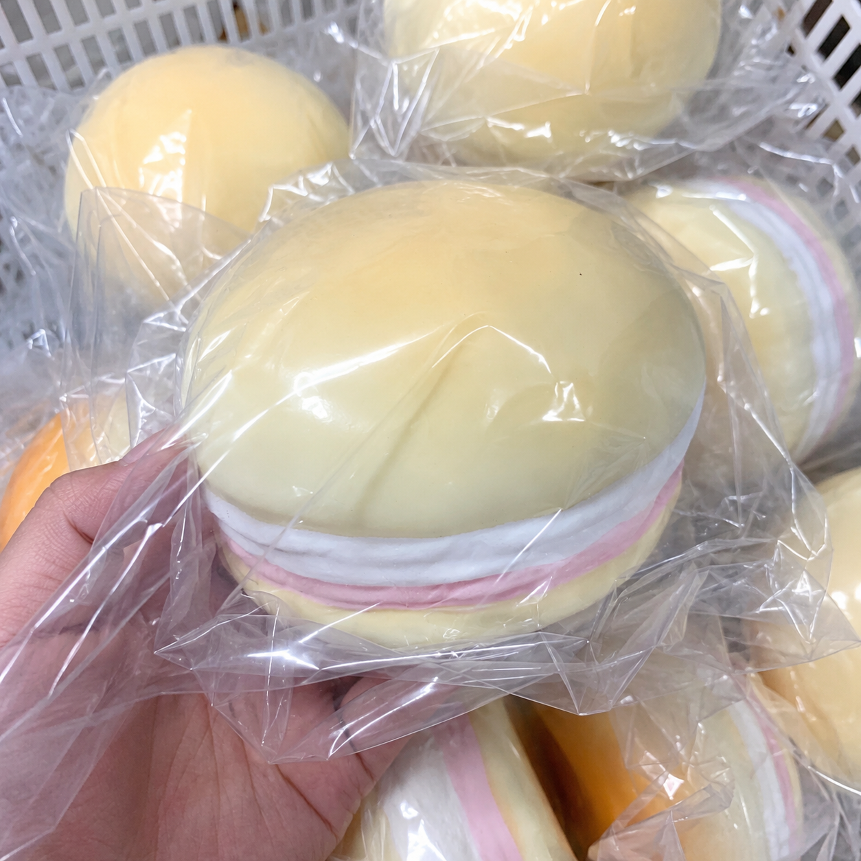 Creamy Bun Squishy