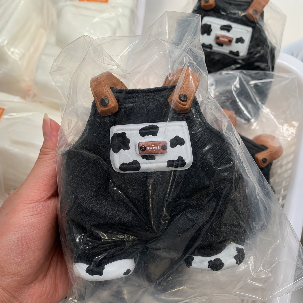 Cute Black Denim Overalls Squishy 🖤