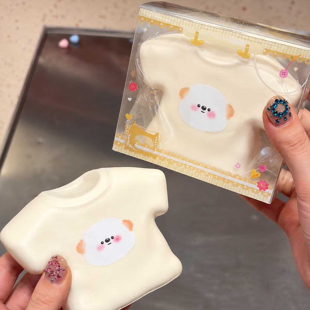 Tiny Clothes Squishy 👕✨